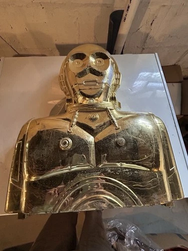 Vintage C-3PO Carry Case + 33 Vintage Figurines