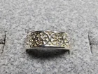 GRANDMA GRABE'S BEAUTIFUL VINTAGE 925 STERLING SILVER OPEN BACK 2.3G RING SIZE 4