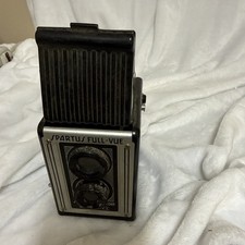 Vintage Spartus Full-Vue Box Camera 120 Film Top View Chicago Made In The USA
