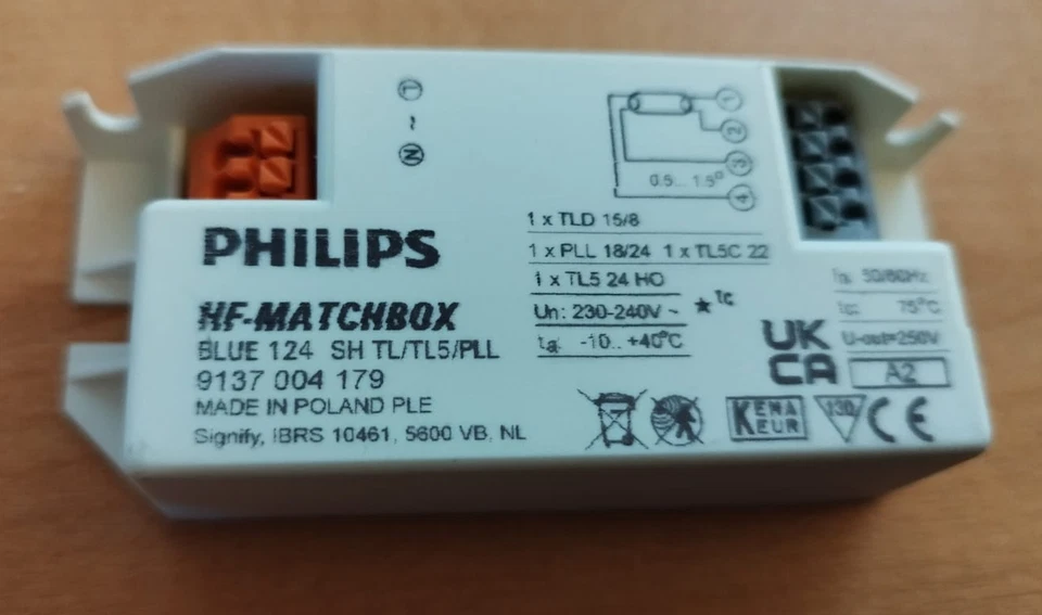 Ballast électronique Philips HF-Matchbox Blue 124 - Photo 1/1