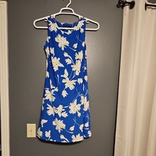 Tommy Hilfiger Women's Blue Floral Shift Knee Dress Round Neck Ruffle Size 4