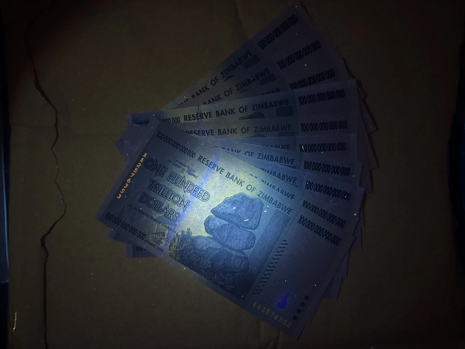 🤫📈 LOTE DE 10 - AUTÉNTICO ZIMBABWE 100 BILLONES DE DÓLARES, PEDIDO ANTICIPADO 15/11/25 Foto 3 de 4