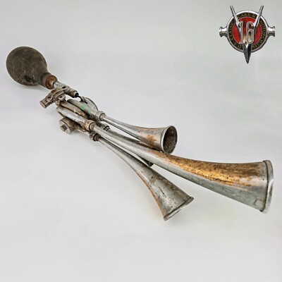 Rare Antique Cicca Quadruple Le Testophone Horn