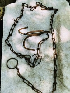 Animal Drag Hook - Vintage