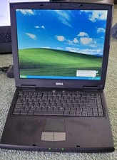 Laptop retro para juegos Dell Inspiron 2650 Pentium 4 1,70 GHz 128 MB de RAM Windows XP