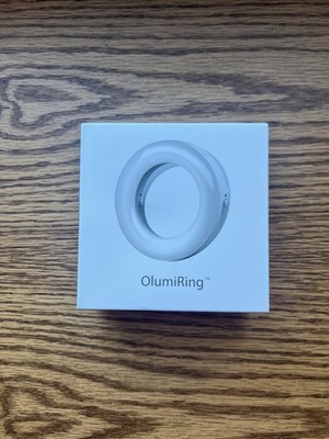 OlumiRing Light Clip Ring New In Box Never Opened Clip Anywhere