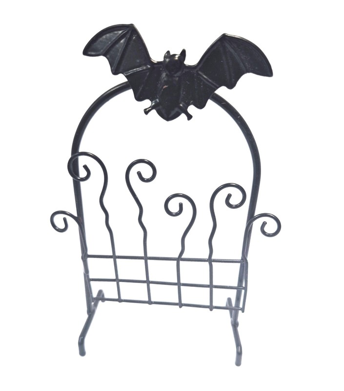 Miniature Dollhouse Halloween Village Black Metal Garden Gate  With A Bat 1:12