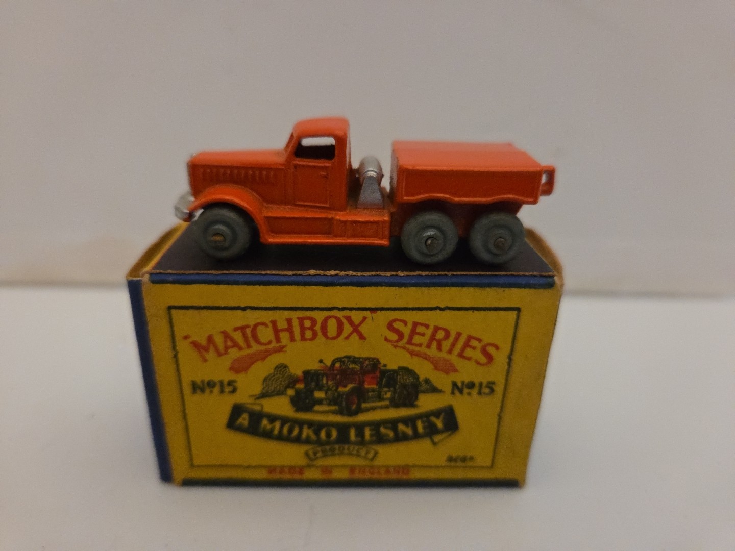 Matchbox 15a, Diamond T Prime Mover - Free Price Guide & Review