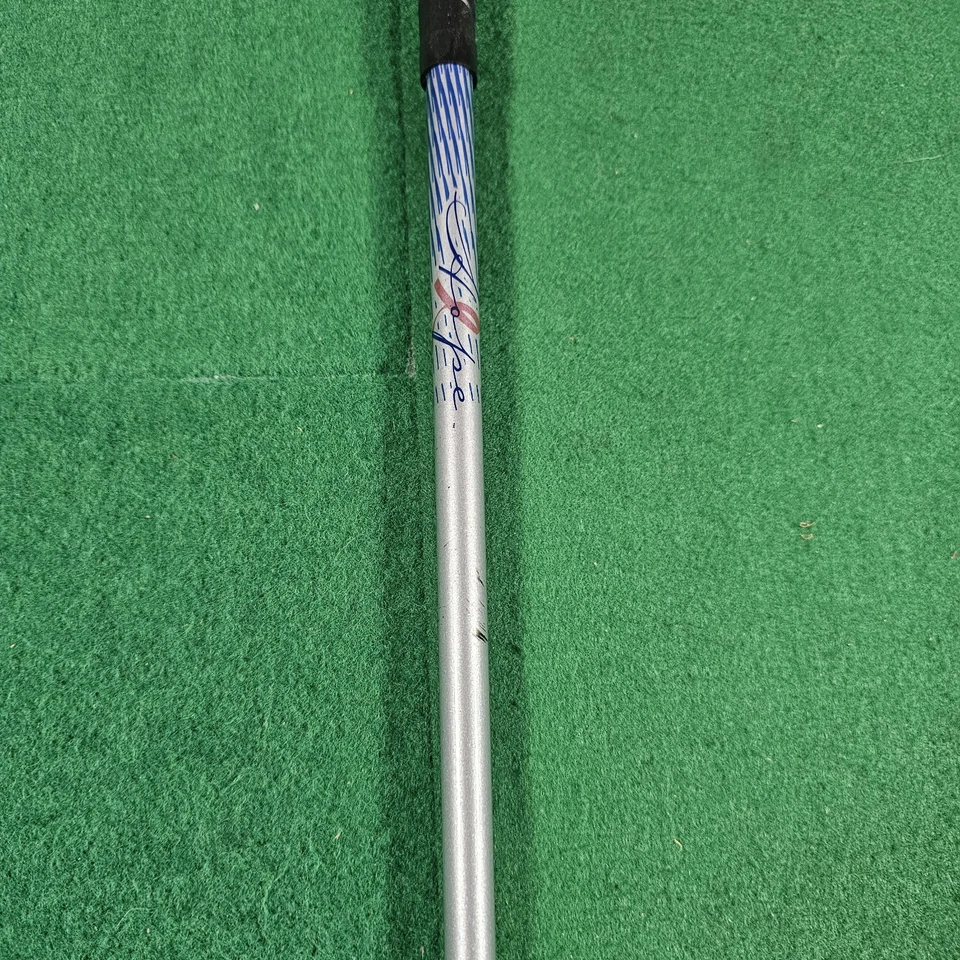 Wilson Hope Scoring System Sand Wedge / Varilla de grafito flexible para damas / Derecha Foto 4 de 4