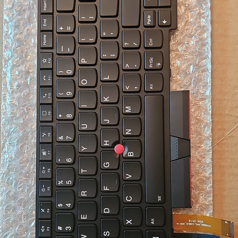 Lenovo ThinkPad QWERTY Keyboard Black with TrackPoint and Ribbon Cable