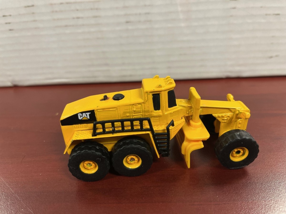 CAT Caterpillar 2019 Toy Road Grader Construction Vehicle Diecast