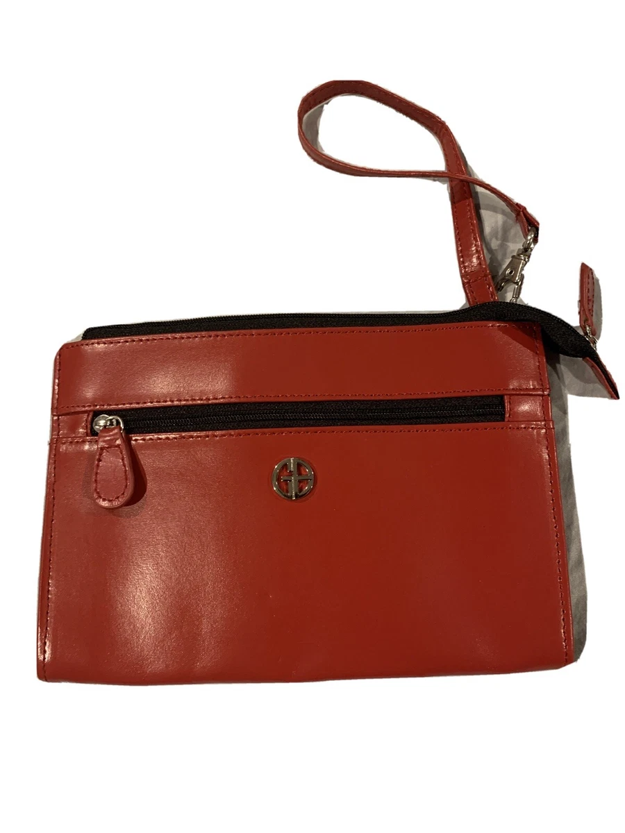 Giani hotsell bernini wristlet