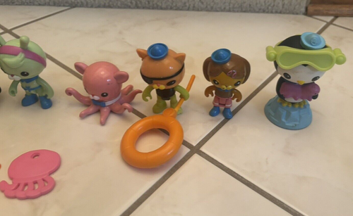 OCTONAUTS Gup W Rescue Reef Playset Accessories, Extra figures, No tank - Picture 21 of 24