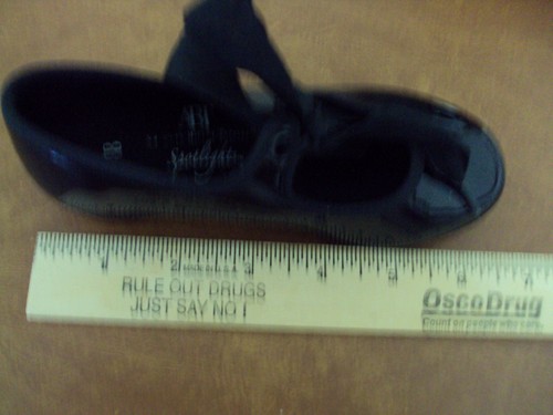 ABT Spotlights Tap Shoes Patent Leather Little Girl Size 8 - Picture 7 of 7
