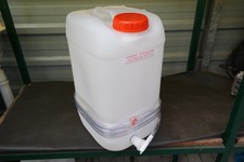 Staplerbatterie  Fallwasserbeh&auml;lter  20  Liter