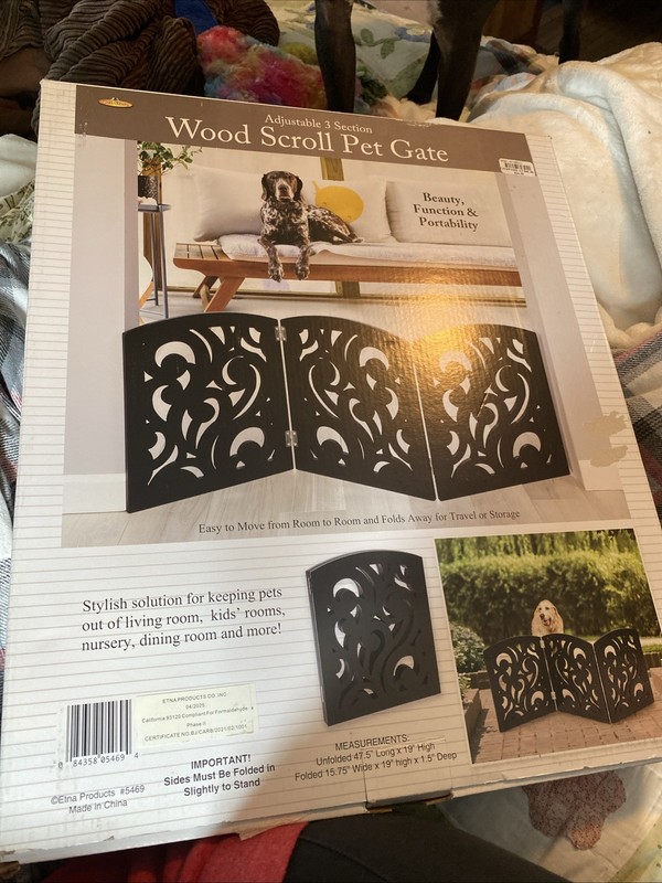 Wood Scroll Pet Gate New