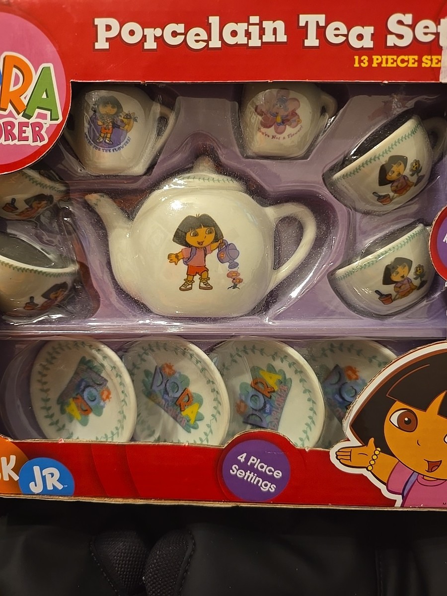 Dora The Explorer Porcelain 4 Place Setting 13 Piece Tea Set