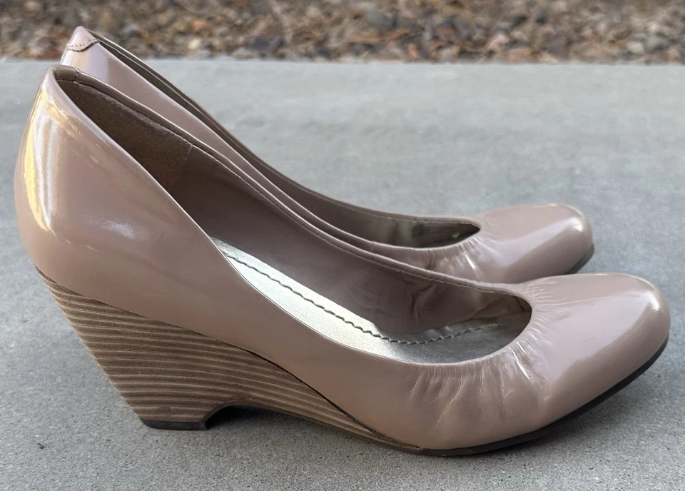 Zapatos Jessica Simpson para mujer Sampson charol desnudo ballet cuña media EE. UU. 8 Foto 3 de 4