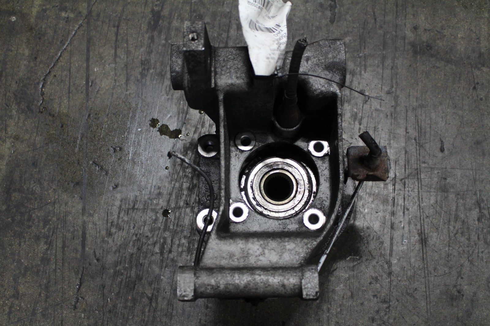 Ferrari 456, RH Right Rear Knuckle Complete w/ Hub, Used, P/N 178370