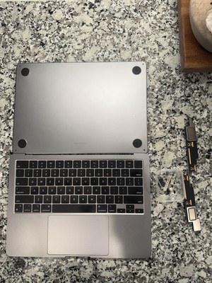 Apple MacBook Air 13-inch M2, 2022 Palmrest Touchpad Keyboard Space Gray A2681