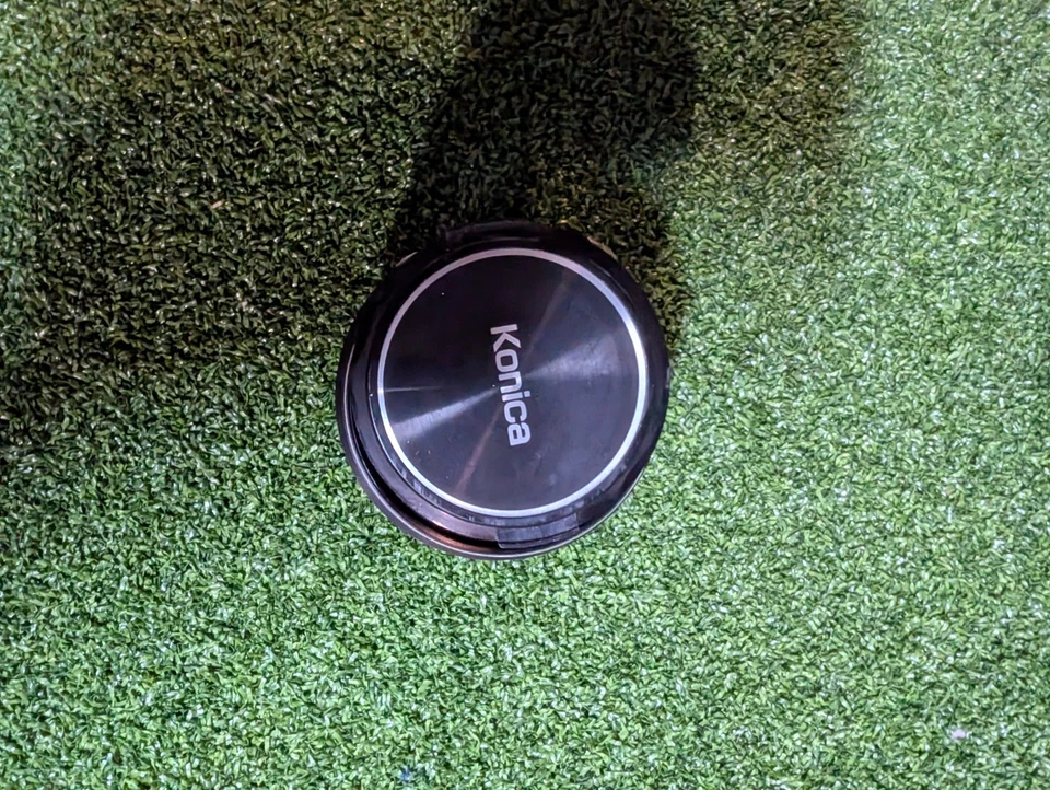 Lente MF Prime manual Clean Konica Hexanon AR 40 mm f1,8 Pancake Foto 3 de 4