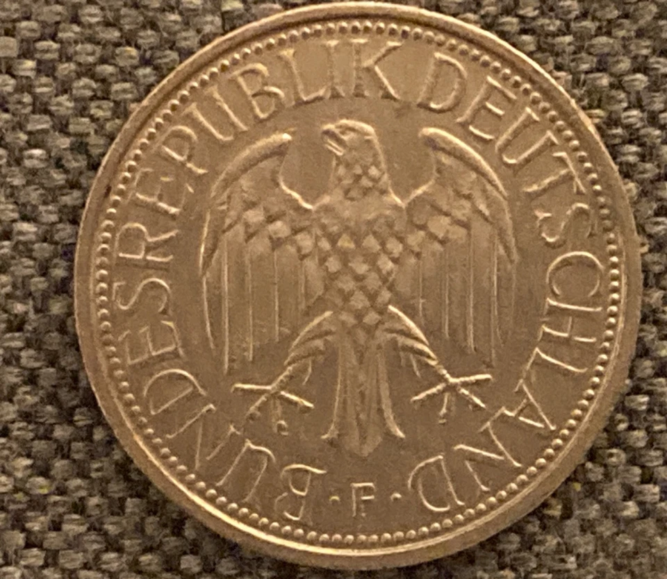 Moneda de 1 marco Alemania 1991, circulada Foto 4 de 4