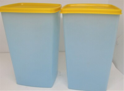 Set of 2 Vintage Tupperware 8'' Blue Plastic Storage Containers with Lids.