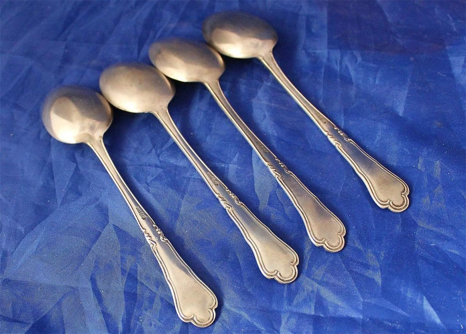 Juego de cuatro cucharas de té antiguas alemanas 800 plata Art Nouveau Geb.Koberlin c.1900 Foto 2 de 4