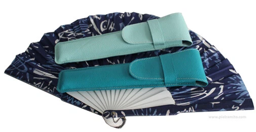 Funda de abanico en piel de Ubrique. Estuche de cuero para proteger tu abanico. - Imagen 4 de 4