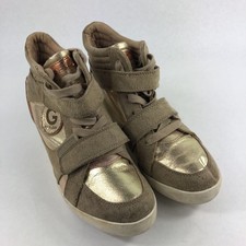 guess women's decia wedge sneakers