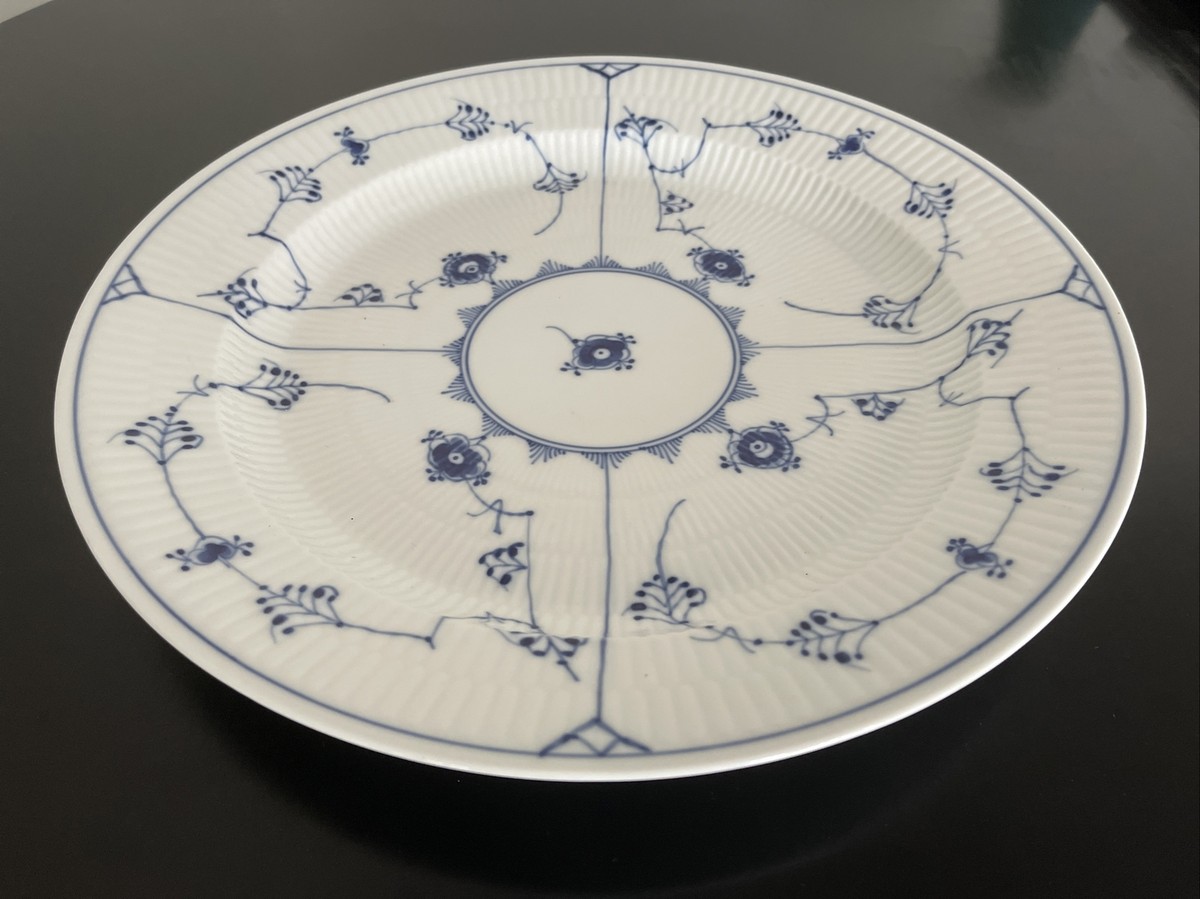 ロイヤルコペンハーゲン♣プレート Royal Copenhagen Denmark 107 Blue Fluted Large Serving Dish Plate