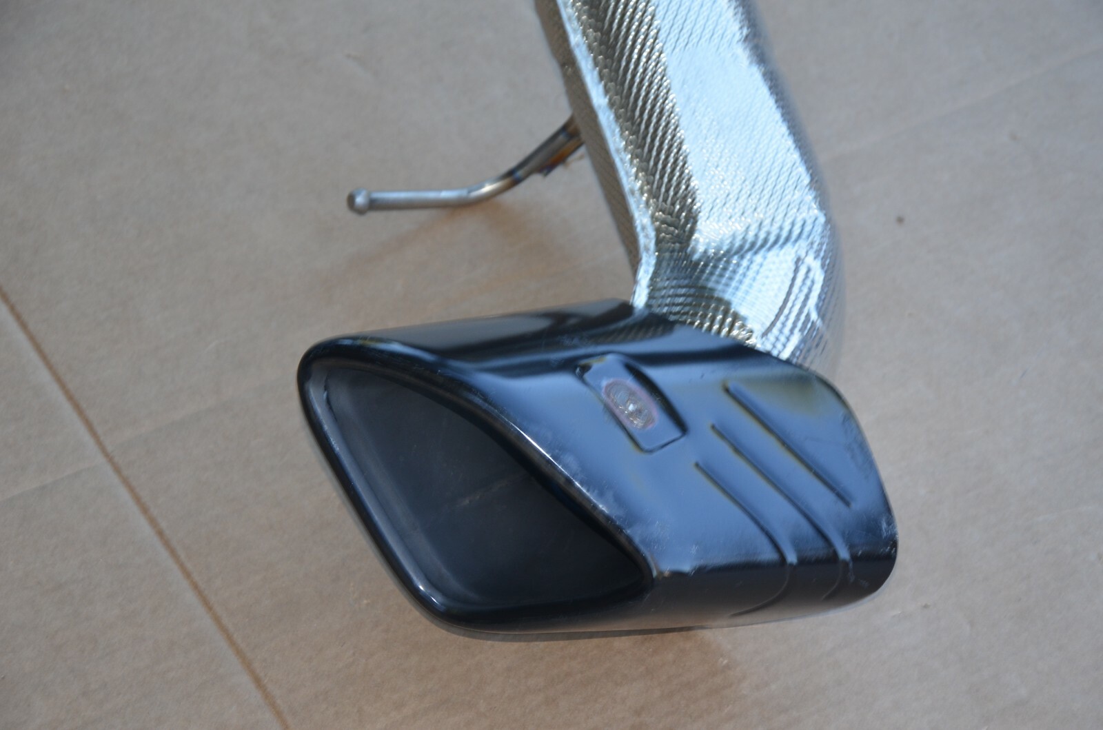 2015-2021 McLaren 570GT Rear Exhaust Muffler Tail Pipe Tip End OEM 13HA027MP LH