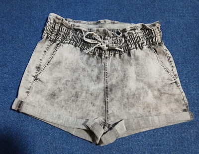 YMI Dream Authentic Denim Black Acid Washed Cuffed Hem Shorts LARGE