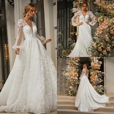 Elegant A-Line Wedding Dresses V-Neck Long Sleeves Lace Applique Bridal Gowns