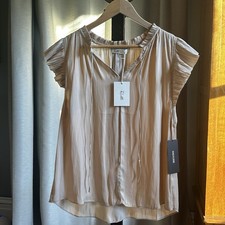 Rails Women s Beige Solid V-Neck Flutter Shor...