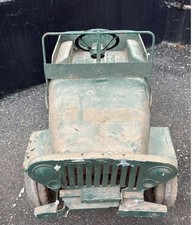 VINTAGE WILLY'S JEEP WW2 US ARMY MILITARY RIDE-ON PEDAL CAR TOY