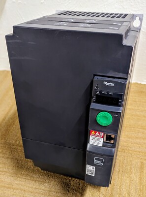 SALE! Schneider Inverter Machine 11kW 15HP Altivar 320 Variable Frequency Drive