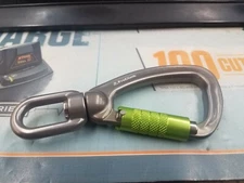 NEW OEM PROCLIMB TRIPLE LOCKING ALUMINUM CARABINER W/SWIVEL #USR-221