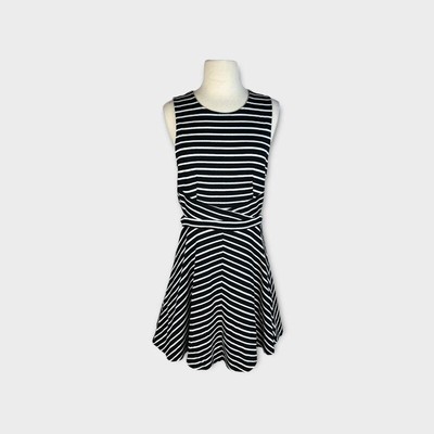 Xhilaration | Cutout dress | Size Medium  NWT