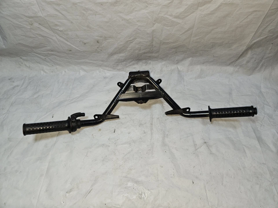 GUIDON + POIGNEES PIAGGIO XEVO X-EVO 125 2010 (07-17) - Photo 3/3