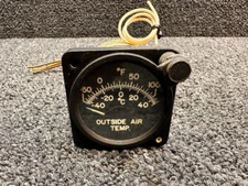 200-2A9-C7B (Alt: AN5790-6) Garwin Outside Air Temperature Indicator (Lighted)