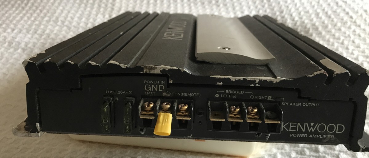 Power Amplifier KENWOOD KAC-728S Stereo Bridgeable 600 Watts