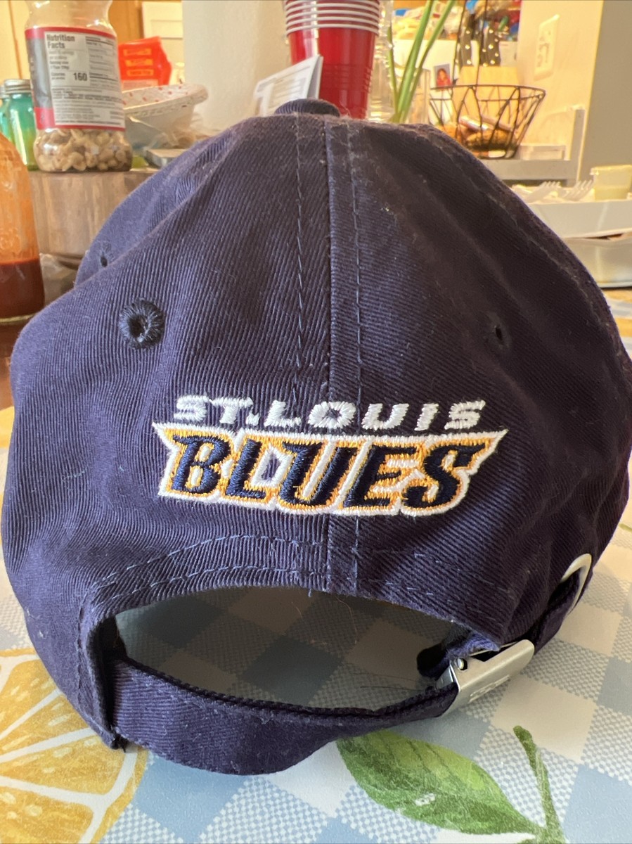 E-Flag NHL St. Louis Blues Women\'s Adjustable Distressed Stanley Cup Cap St. Louis Blues Heart Logo Hat Womens Adjustable Cap NHL  main image 4