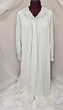 Vtg Shadowline Nylon Embroidered Robe + Nightgown Set Green M could fit a L