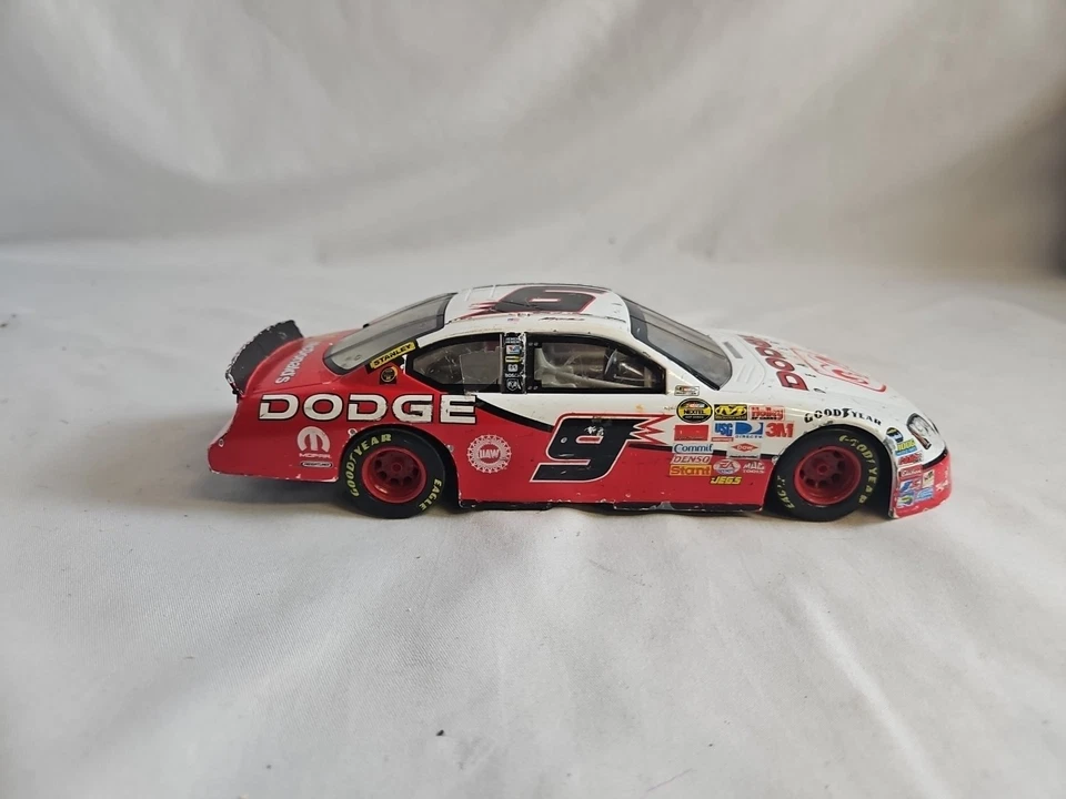 Kasey Kahne #9 Dodge 2007 Dodge Dealers 1/24 Motorsports Authentics Diecast #LL - Image 4 of 4
