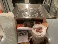 Square 485 mm Large Gas Fire Pit Burner Pan/Kit with rocks and glass windbreaker