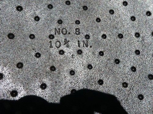 No 8 10-5/8" Self Basting Cast Iron Chicken Fryer Pan w/ Lid USA - Picture 2 of 9