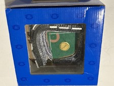 💥Chicago Cubs Wrigley Field Sport Collectors Guild 2002 Stadium Gold Series