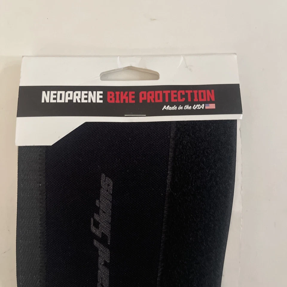 Chainstay Guard 蜥蜴皮肤中号黑色 100-125x 280 毫米长 — 第 2/4 张图片