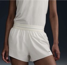 NWT Nike Women s Swift Dri-Fit 2.5 Brief Lined Running Shorts White Size M 60